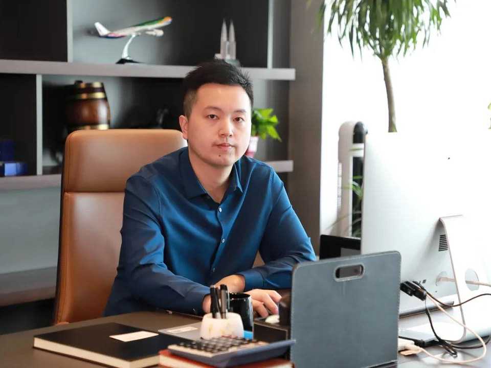 鹽商人物第19期丨專訪宏順建設(shè)總經(jīng)理蔣林：建精品工程，樹時代豐碑