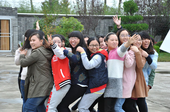 熱烈慶祝鹽城思科2014年Q3季度優(yōu)秀員工表彰大會圓滿舉行！